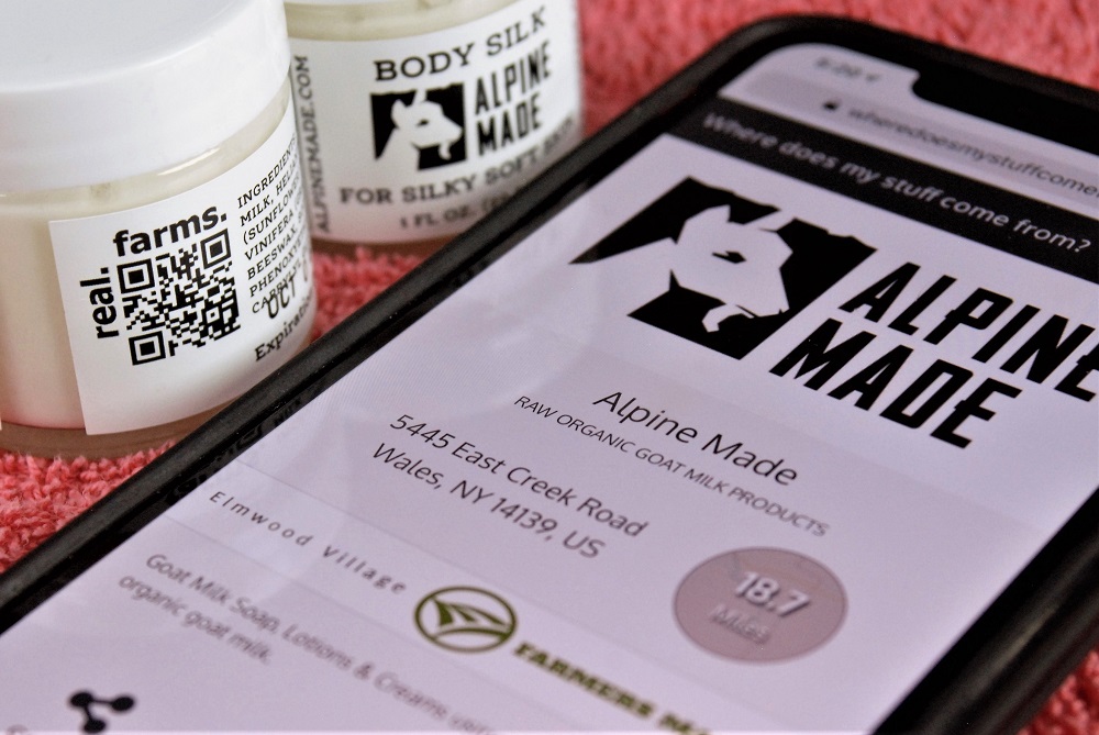 Please upload a company logo for usage in the Exhibitor/Resource Guide