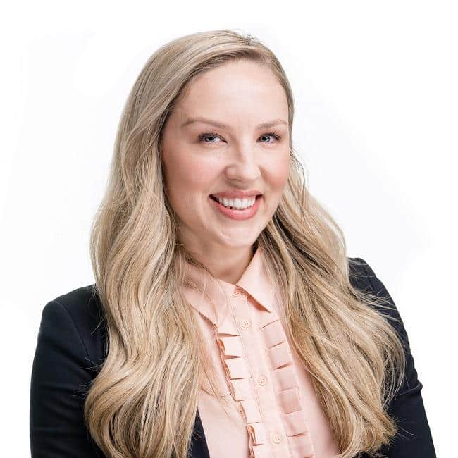 Allison Madmoune headshot